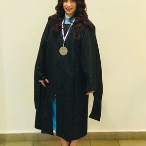 Meet your Posher, Debbie